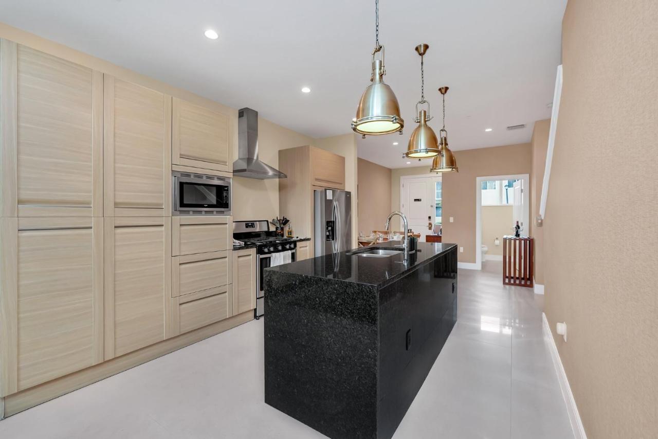 Luxury Villa Less Than A Mile From Disneyworld -Bonus Elevator- Орландо Екстер'єр фото