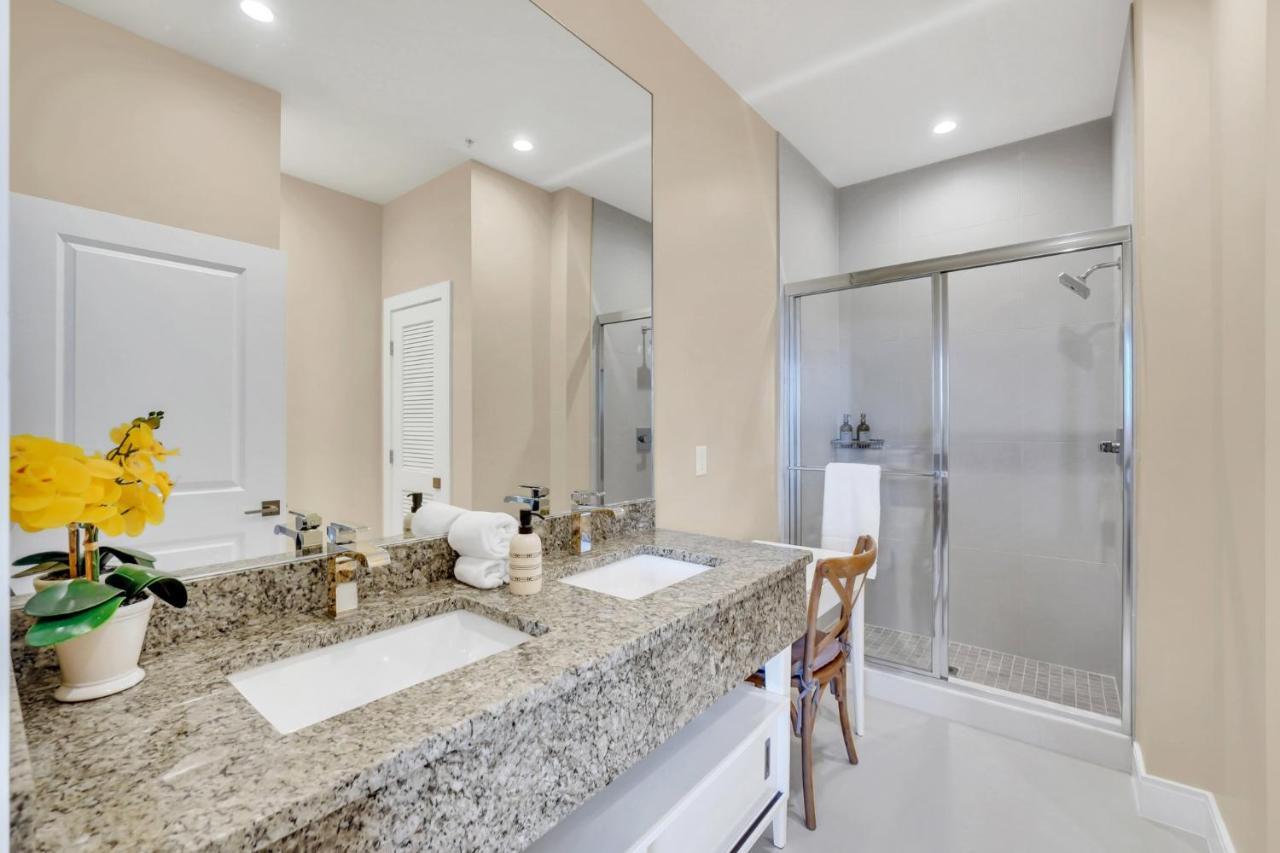 Luxury Villa Less Than A Mile From Disneyworld -Bonus Elevator- Орландо Екстер'єр фото